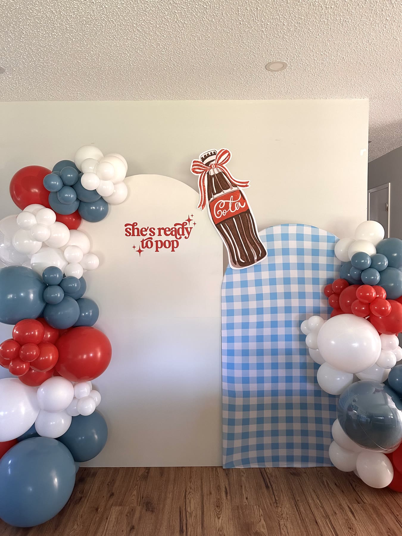 Backdrops balloon decor by Inflatable Decorations, Winnipeg